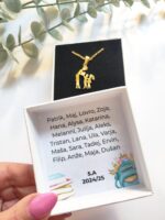 Verižica z obeskom: Učiteljica ali vzgojiteljica z otroki - slika 2