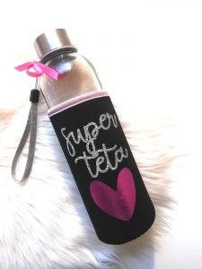 Steklenica z neoprenom: Super teta